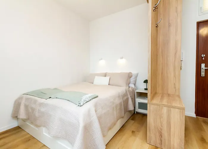 Premium Buda In A Historic Setting Apartment *