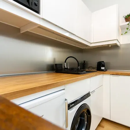 Apartment Premium Buda In A Historic Setting